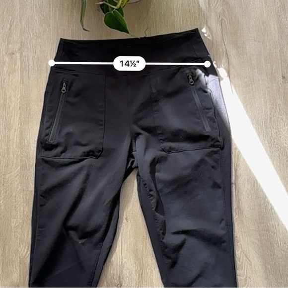 The North Face Women's Size M Black Joggers - Picture 3 of 7